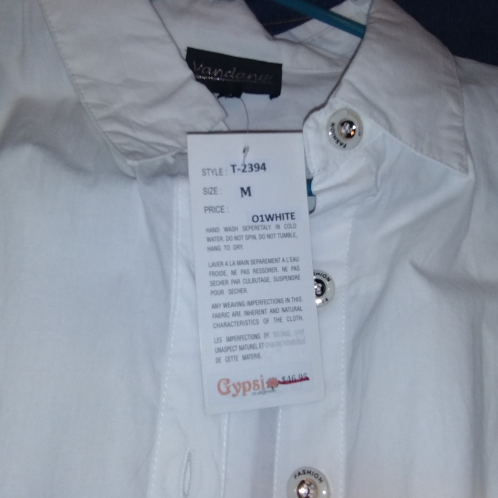 White Vandana size M white with button front and back